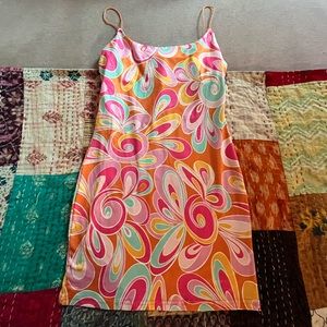 Mini groovy patterned dress Never worn